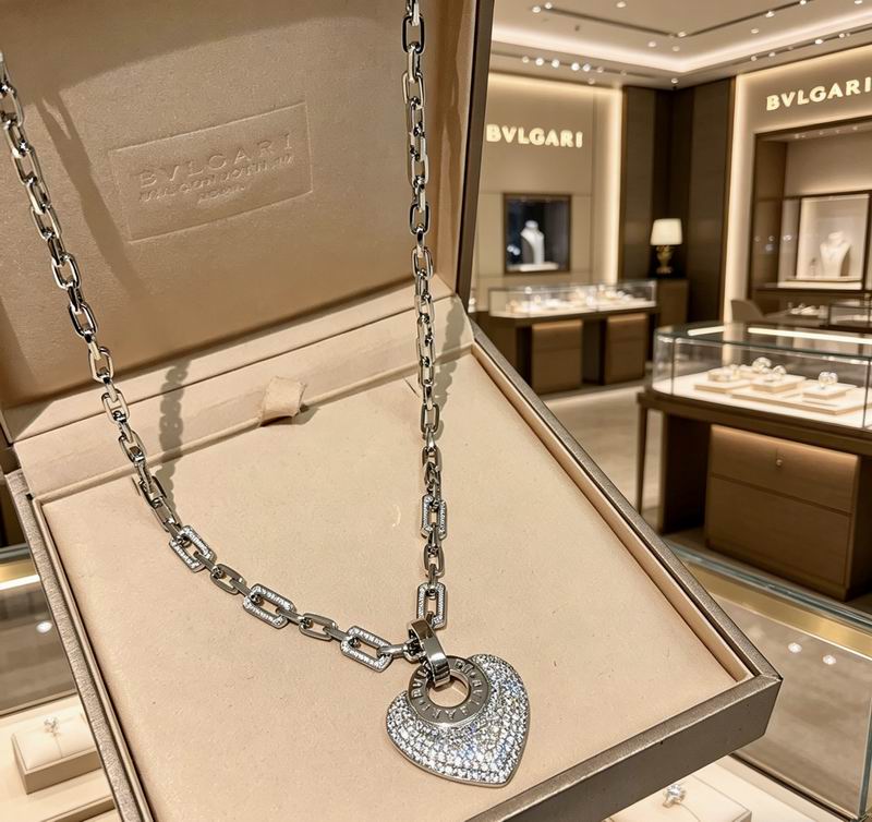 Bvlgari Necklace 04yxs117